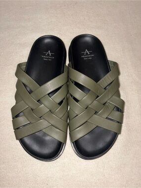 Aquatalia
Iselda Woven Leather Slide Sandals Green size 8
